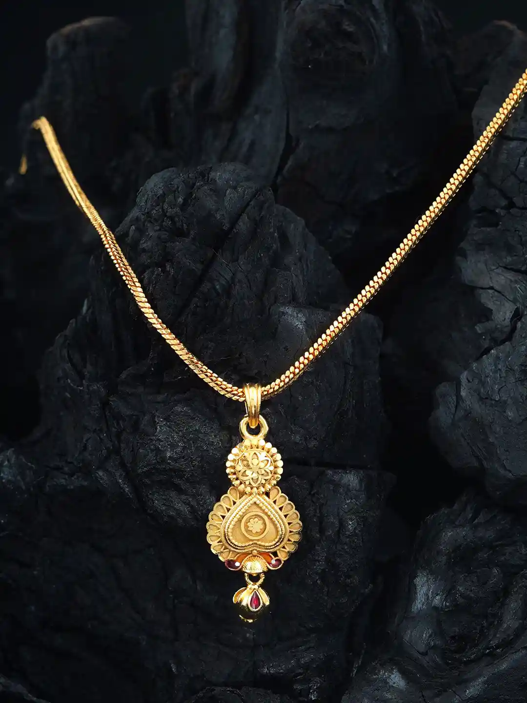 Buy MANSIYAORANGE Gold-Plated Pendant With Chain Pendant for