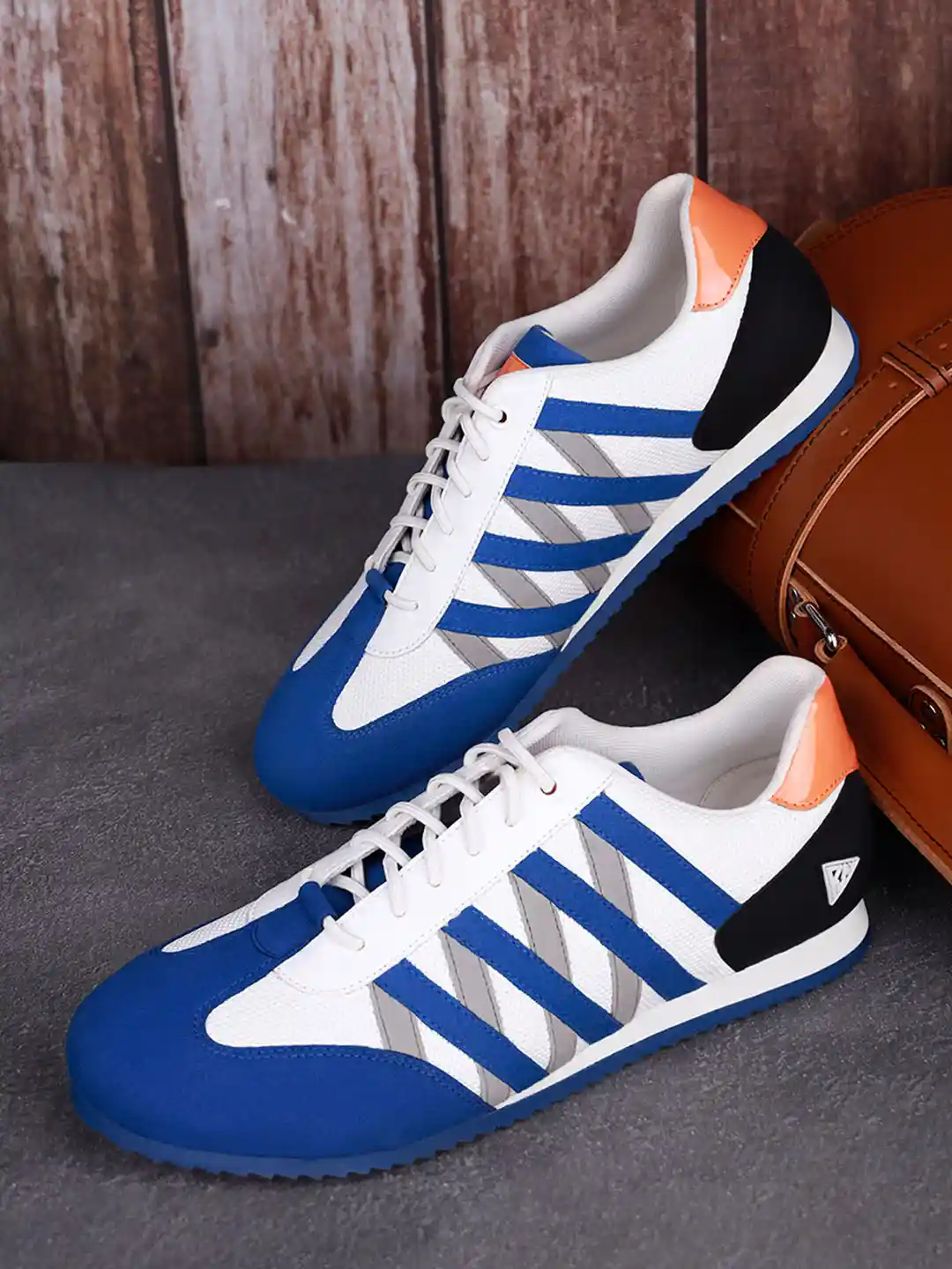 Buy LOUIS STITCH Men Blue Casual Cross Strap Sneakers Casual