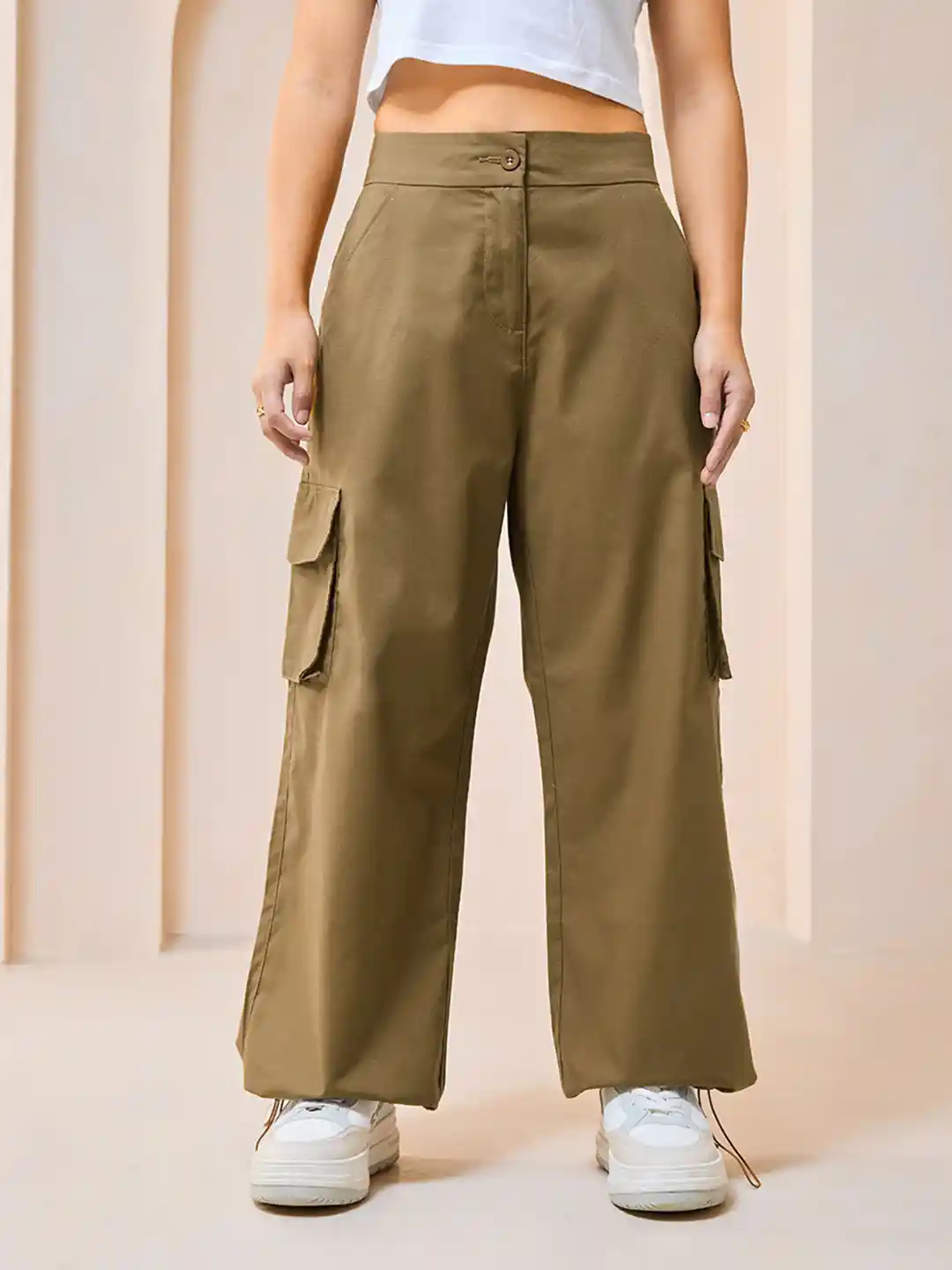 Buy Bewakoof Women Baggy Oversized Cargo Parachute Pants