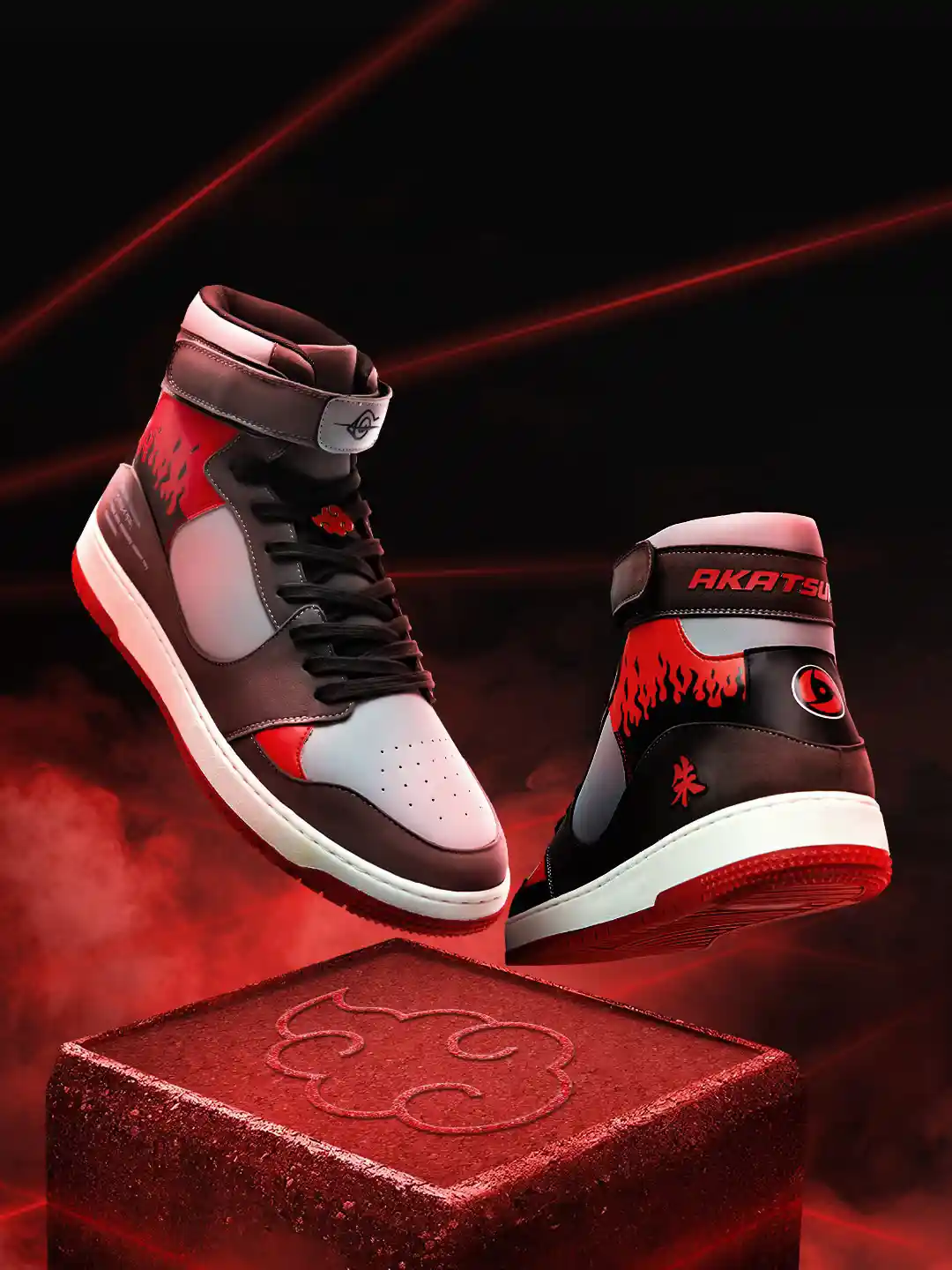 Buy The Souled Store Men White Black Colourblocked High-Top