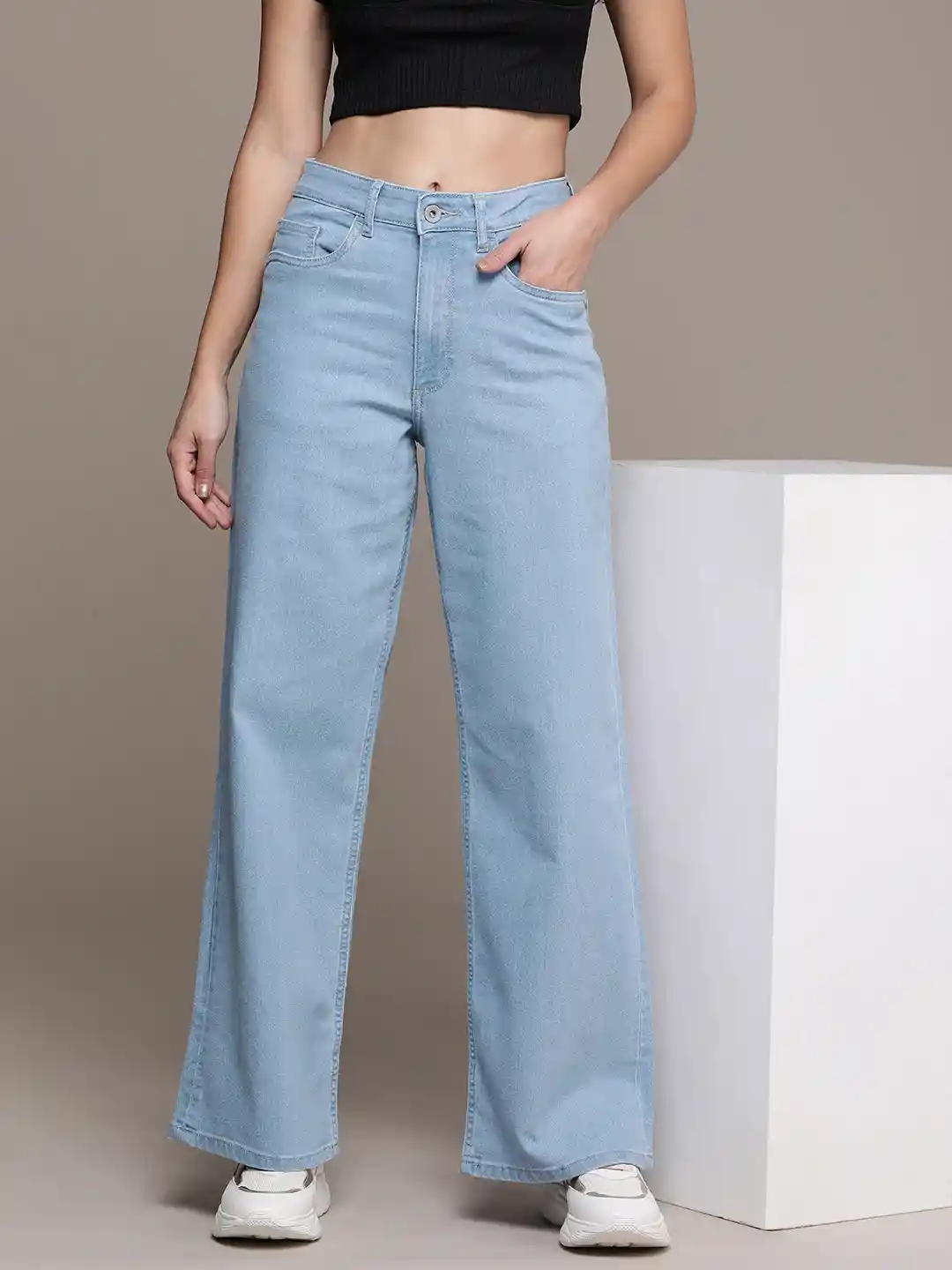 The Roadster Life Women Baggy Wide Leg Light Fade Stretchable Jeans