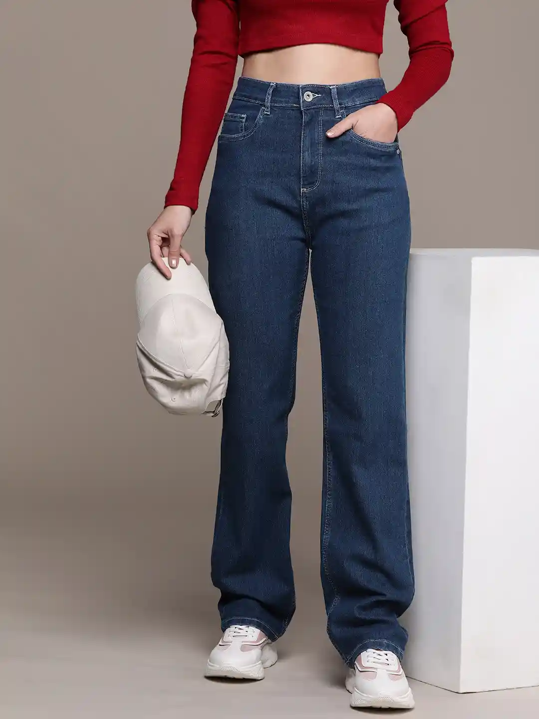 Buy The Roadster Life Women Straight Fit Stretchable Jeans