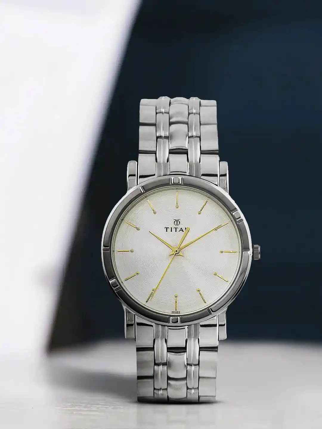 Buy Titan Men Silver Toned Dial Watch NF1639SM01 Watches for Men