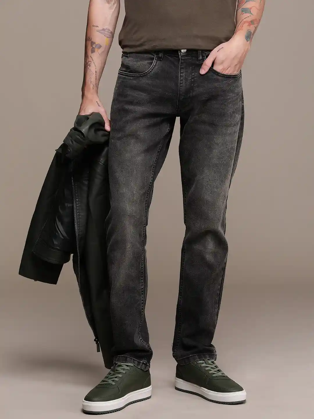 WROGN Men Slim Fit Heavy Fade Stretchable Mid-Rise Jeans