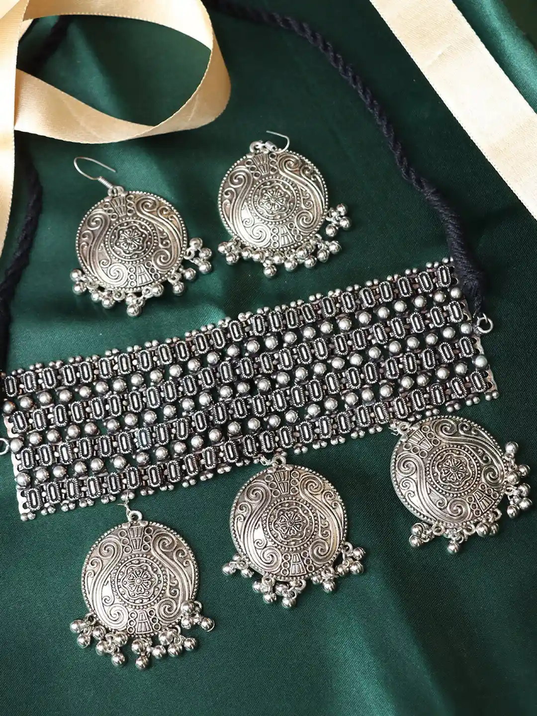 Buy Ozanoo Silver Plated Oxidised Broad Choker Necklace Set