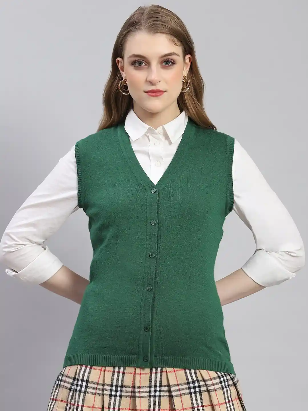 Monte Carlo V-Neck Sleeveless Ribbed Cardigan