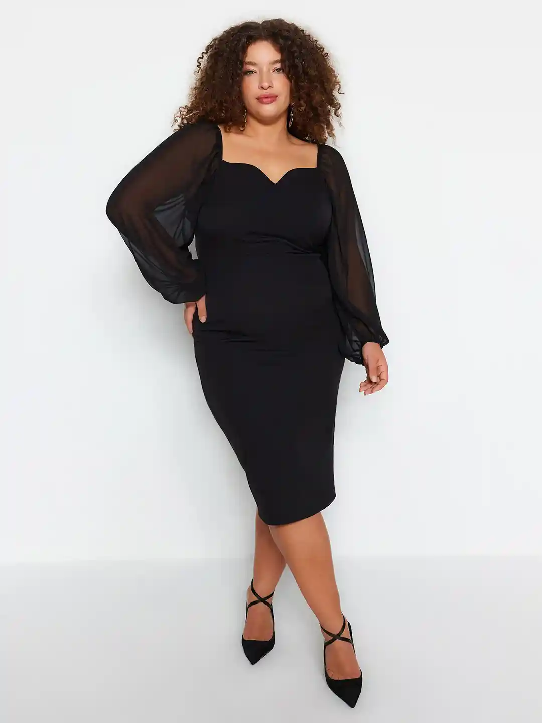 Buy Trendyol Plus Size Sweetheart Neck Puff Sleeves Bodycon Dress