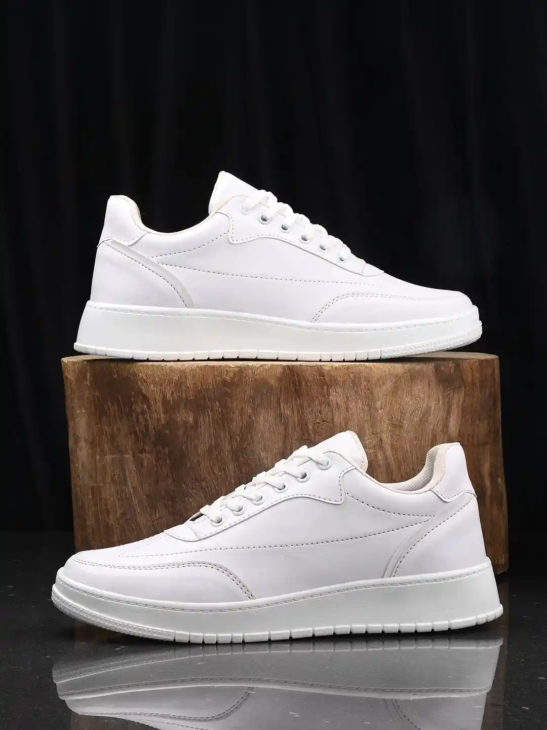 The Roadster Lifestyle Men White Comfort Insole Lightweight Sneakers