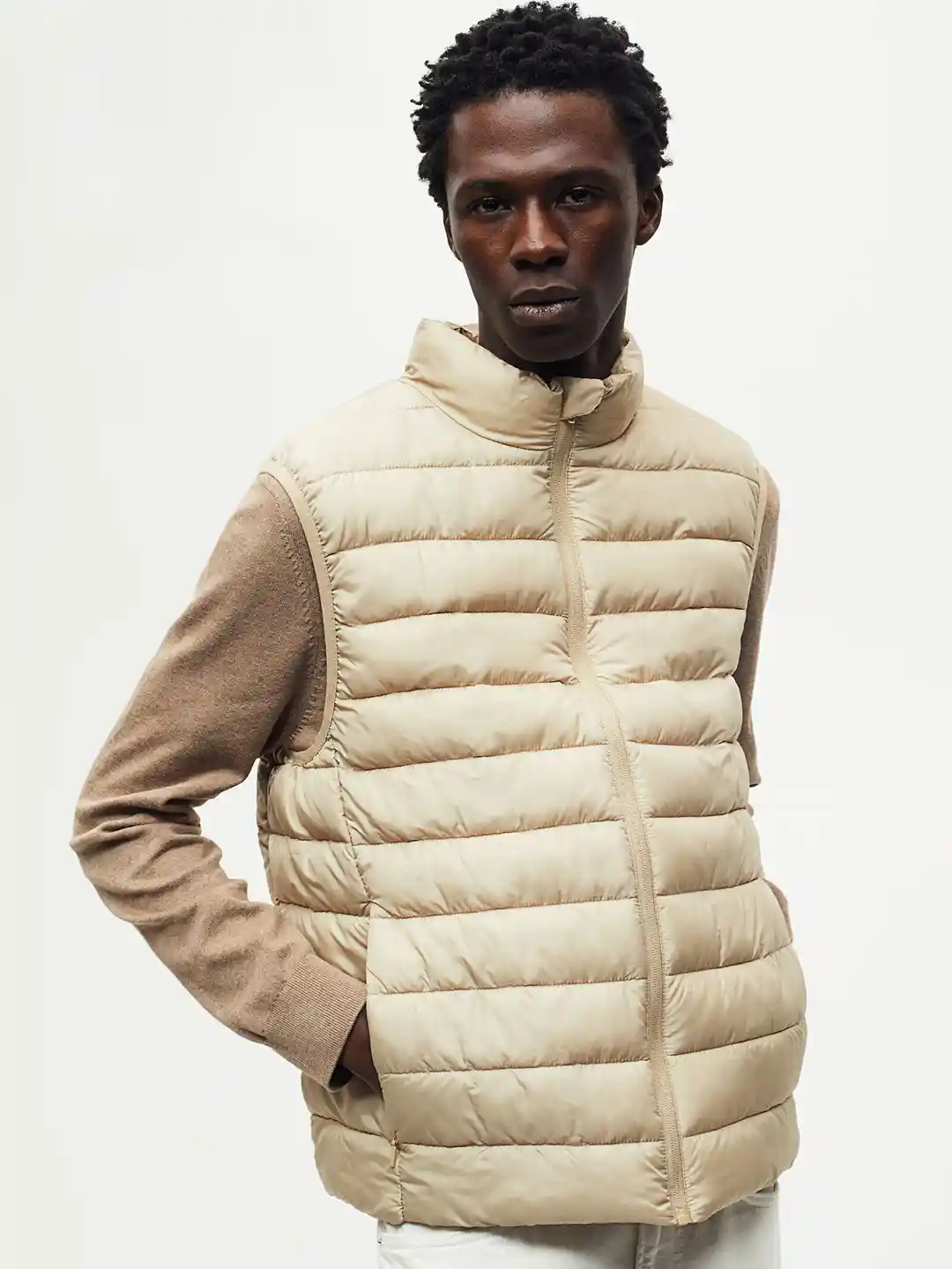 Buy H&M Slim Fit Lightweight Puffer Gilet Jackets for Men