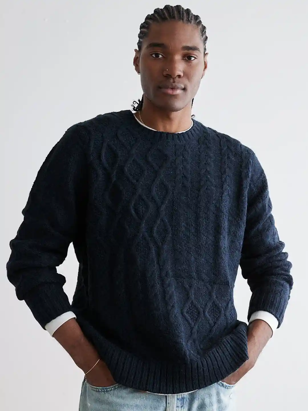 AMERICAN EAGLE OUTFITTERS Cable Knit Round Neck Long Sleeves Pullover  Sweater