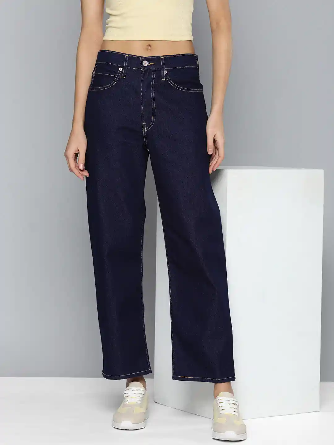 Buy Levis Women 94 Baggy Fit Stretchable Mid-Rise Jeans Jeans