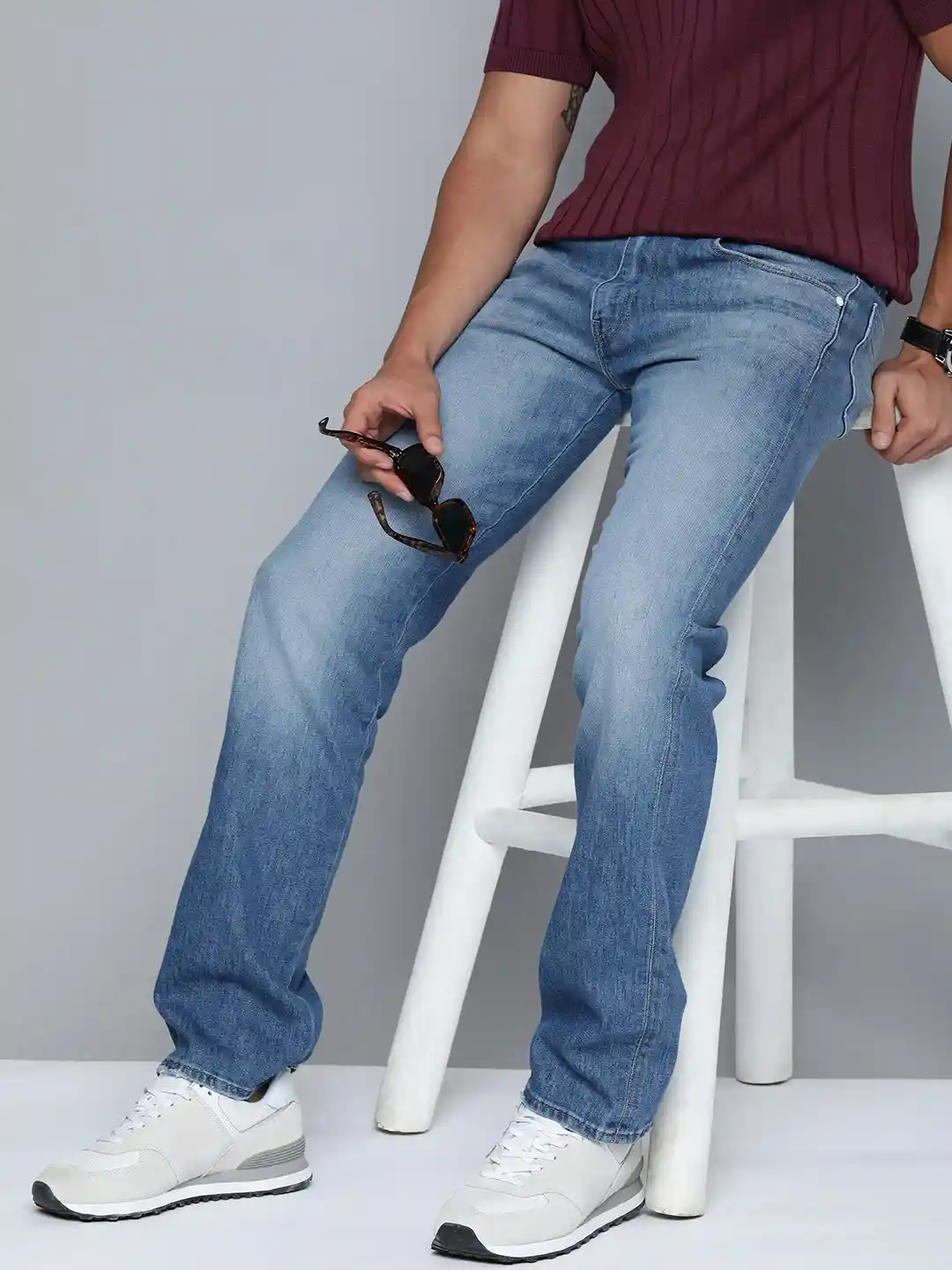 Buy Levis Men 513 Slim Straight Fit Heavy Fade Stretchable Low