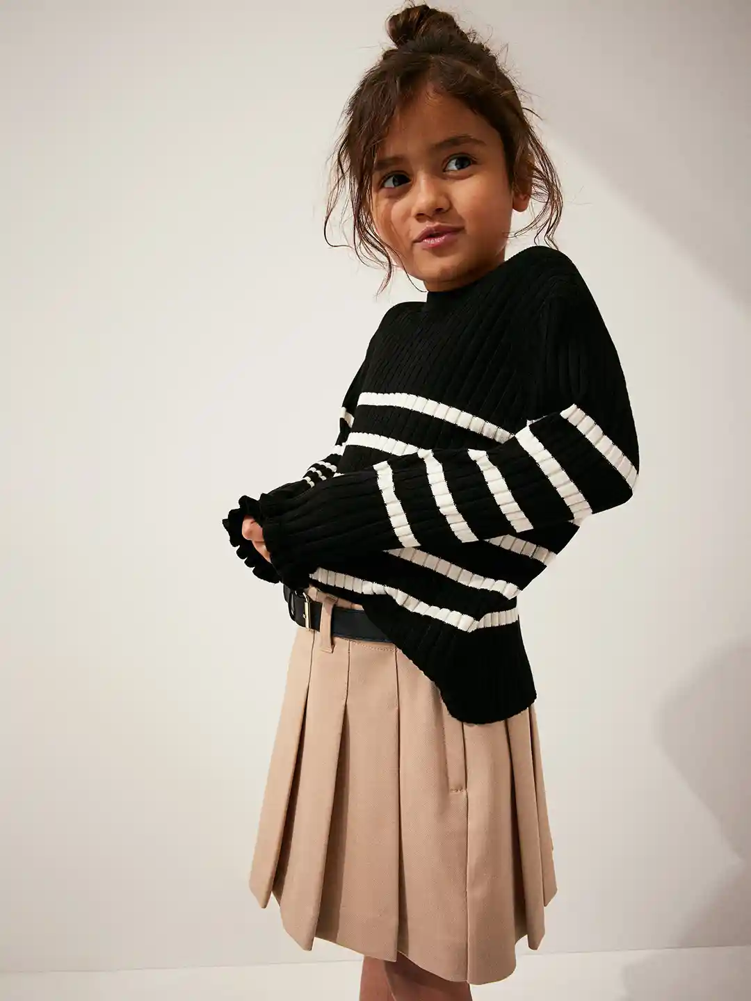 Buy H&M Girls Pleated Skirt Skirts for Girls 26390734 Myntra