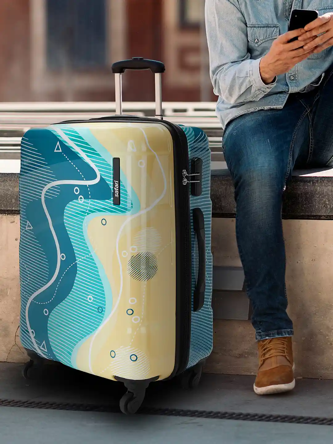 Buy Safari Coastline Printed Poly Carbonate Large Hard Trolley Bag