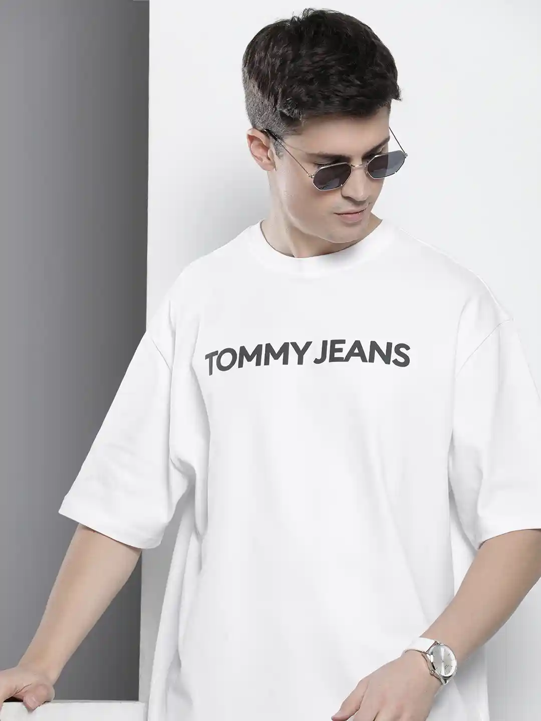 Tommy Hilfiger Brand Logo Printed Drop-Shoulder Sleeves Pure Cotton  Oversized T-shirt