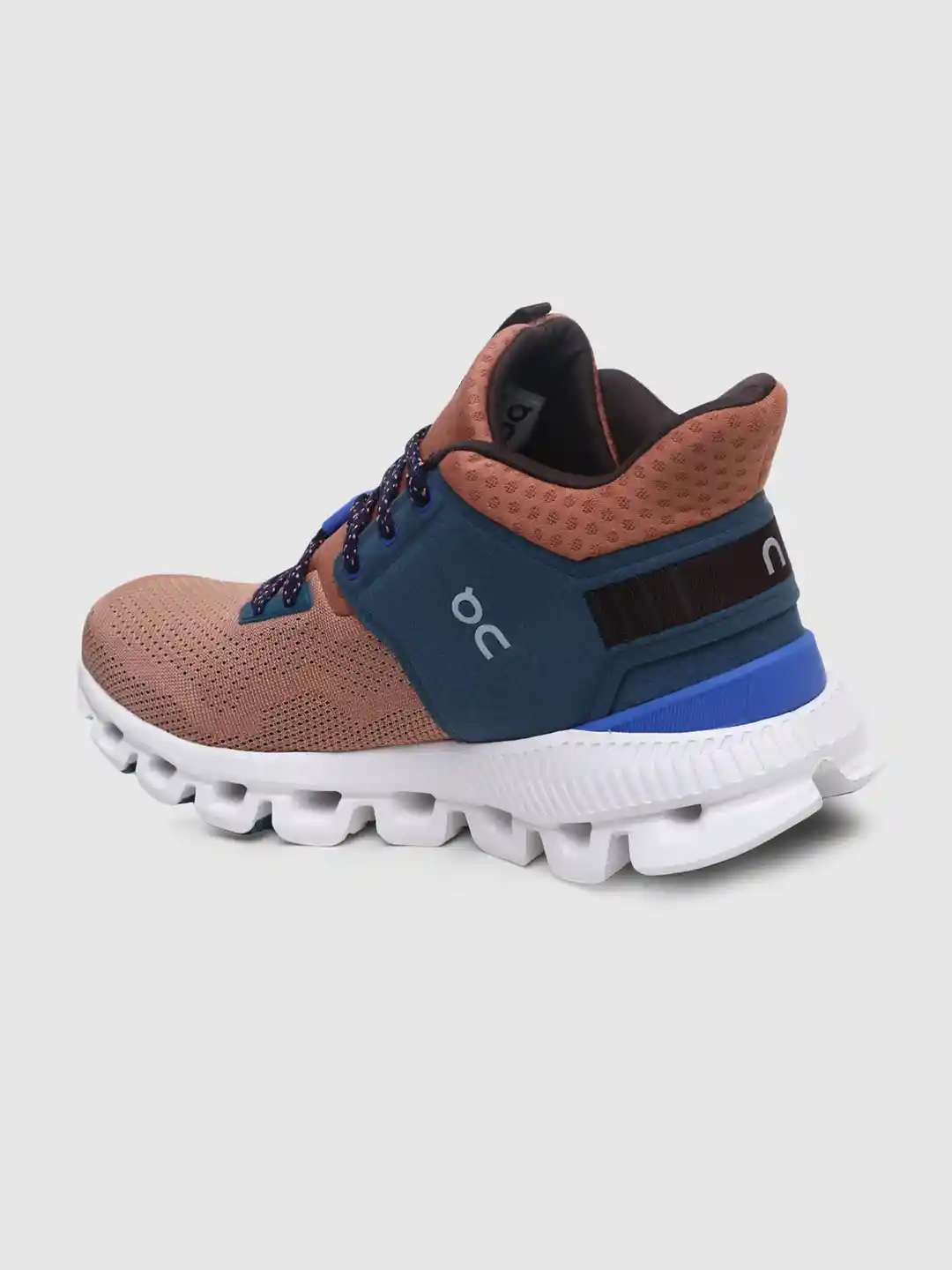 Buy ON Women Cloud Hi Edge Running Shoes Sports Shoes for Women - Main Image