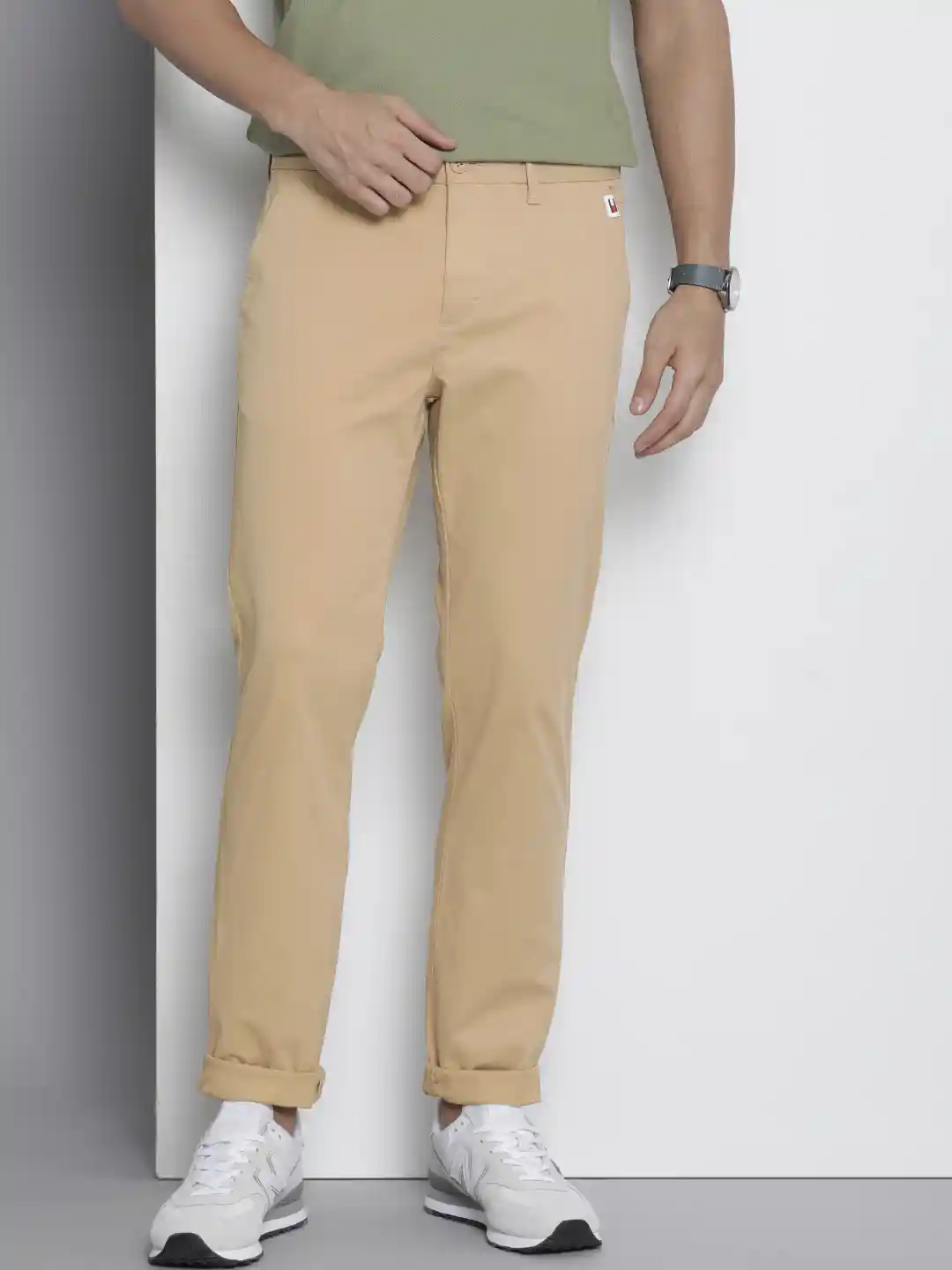 Tommy Hilfiger Men Mid-Rise Slim Fit Chinos Trousers