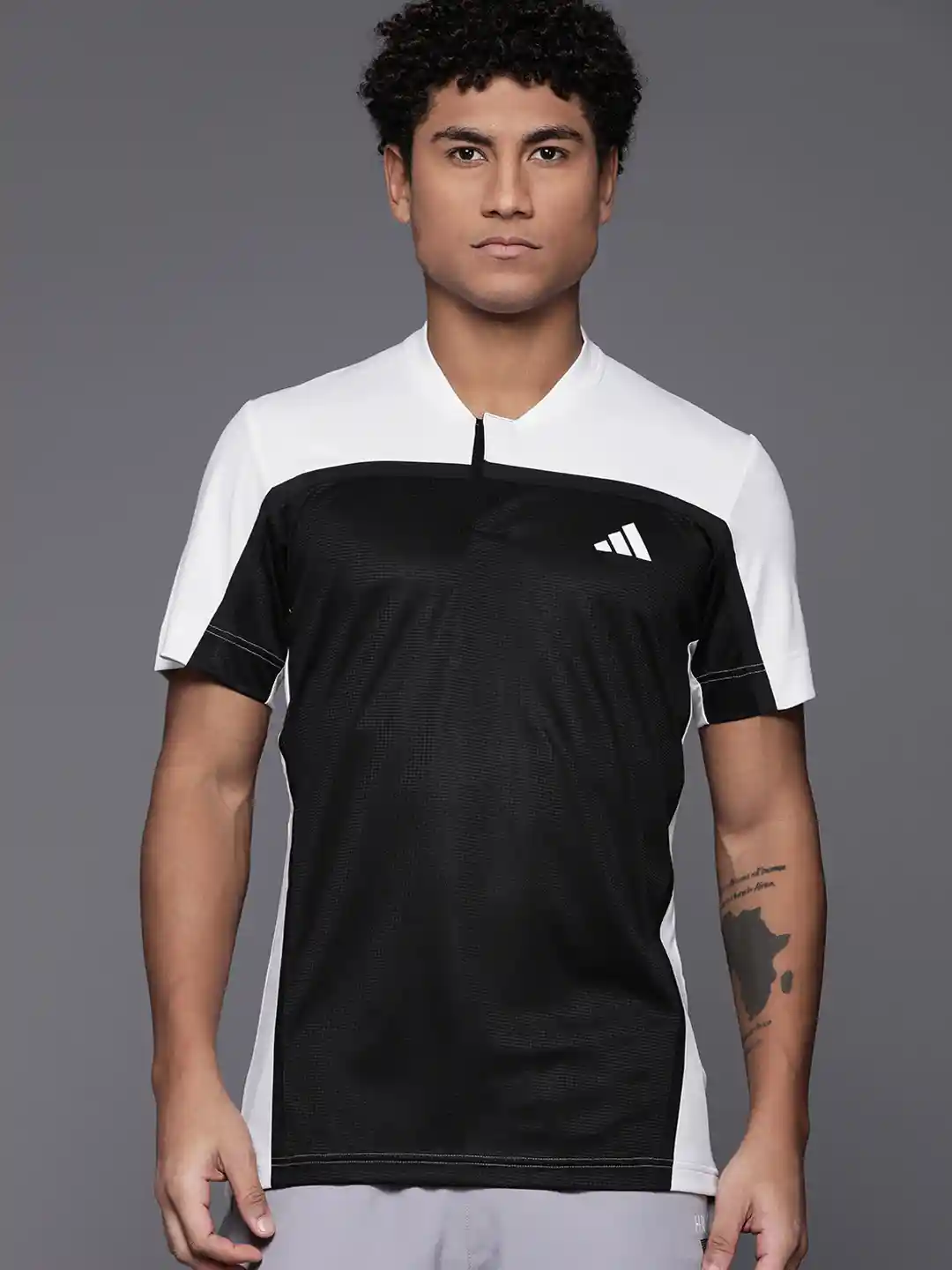 ADIDAS Freelift Pro Henley Tennis Slim Fit T-Shirt