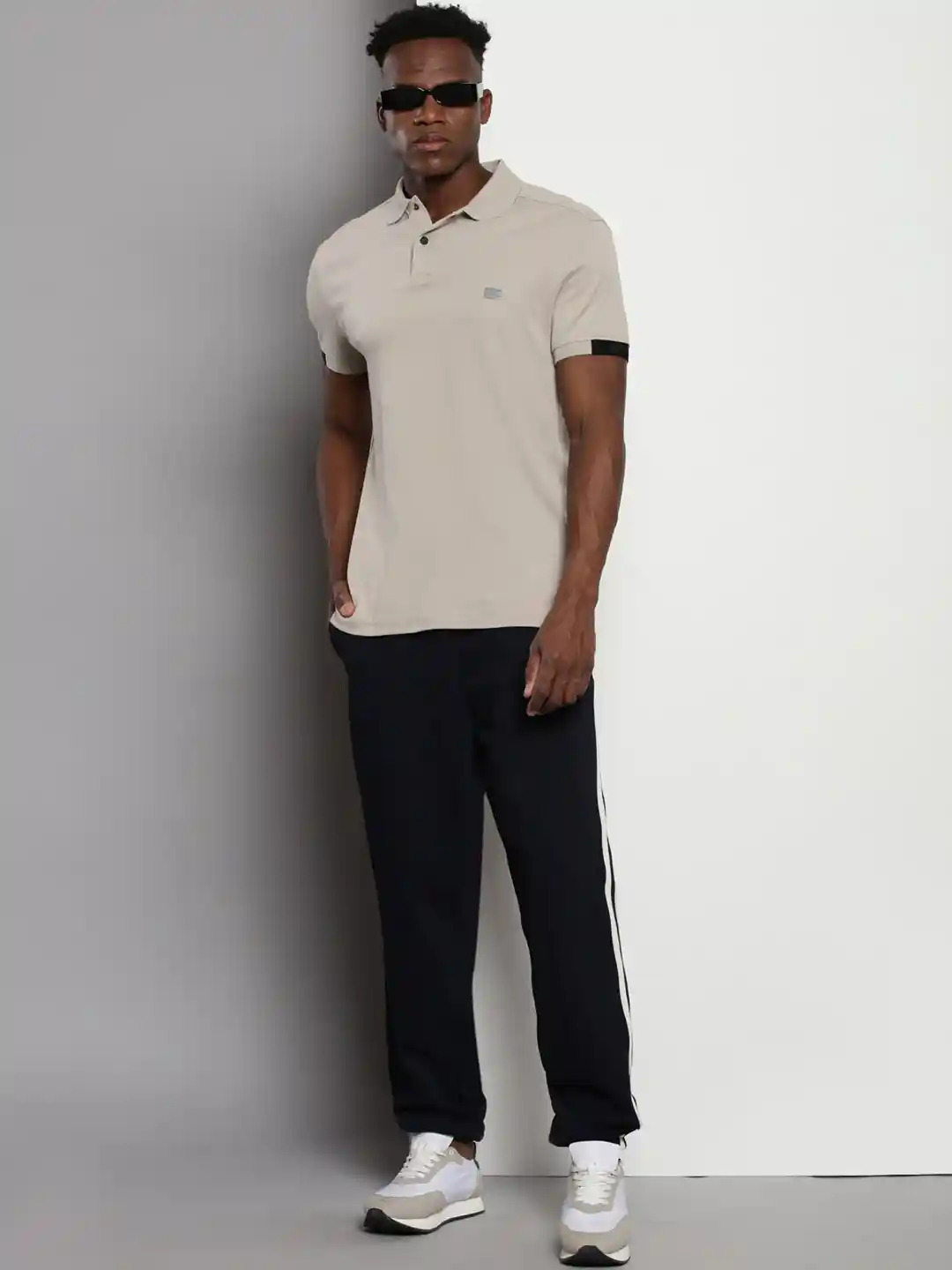 Buy Tommy Hilfiger Men Mid-Rise Pure-Cotton Joggers Track Pants