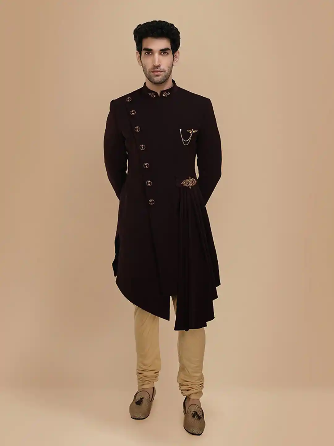 Buy Manyavar Self-Design Indo-Western Sherwani Set Sherwani for