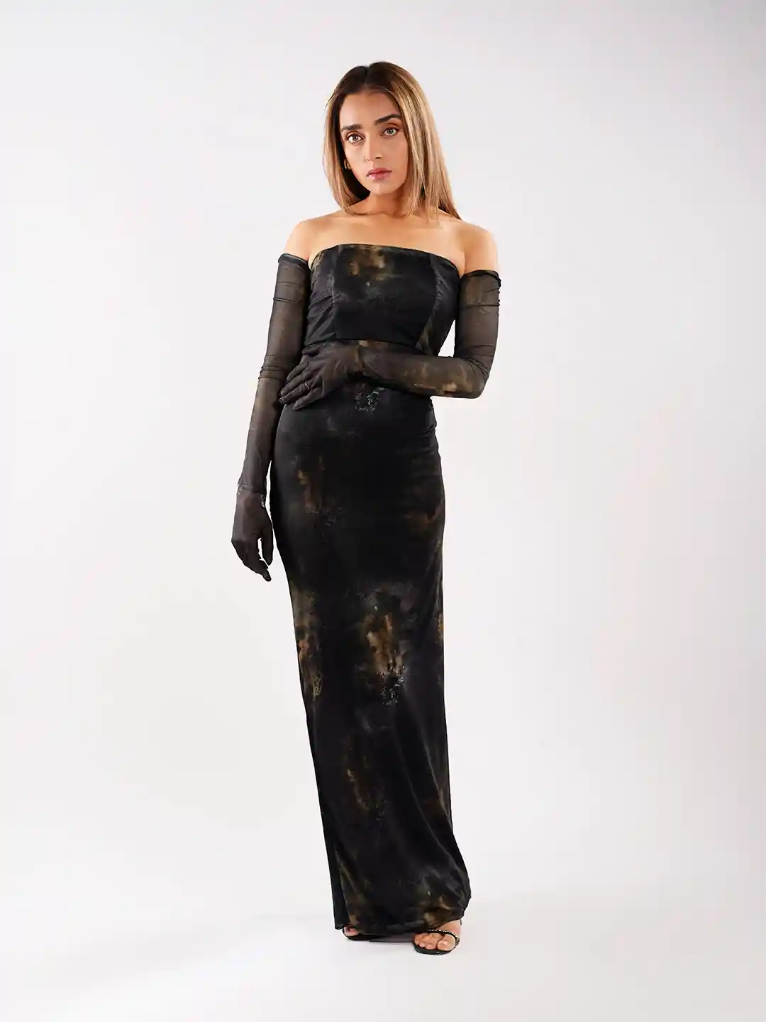 Buy Stylecast X Hersheinbox Printed Bodycon Slit Maxi Dress