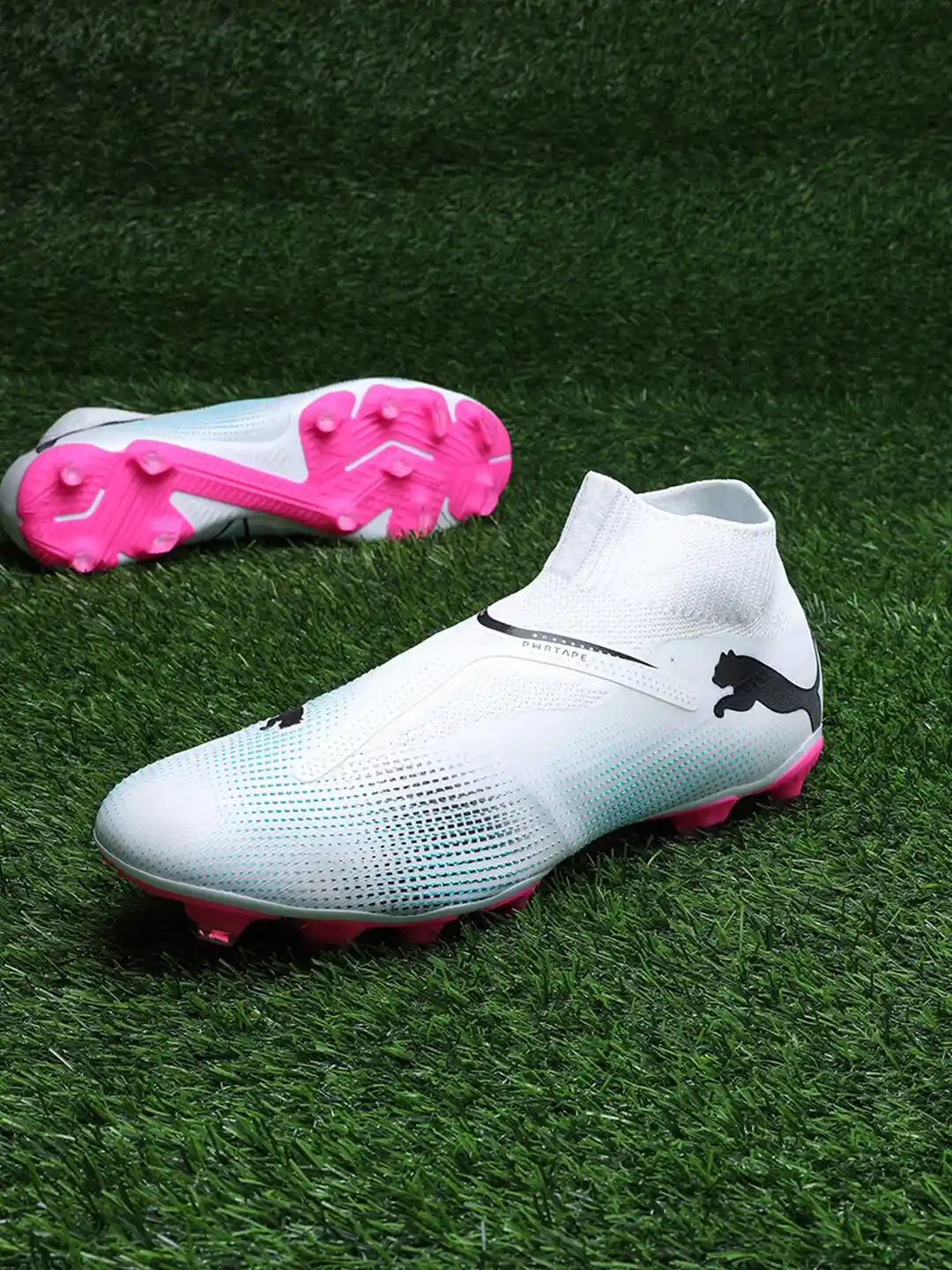 Buy Puma Men FUTURE MATCH FG/AG Laceless Football Boots Sports