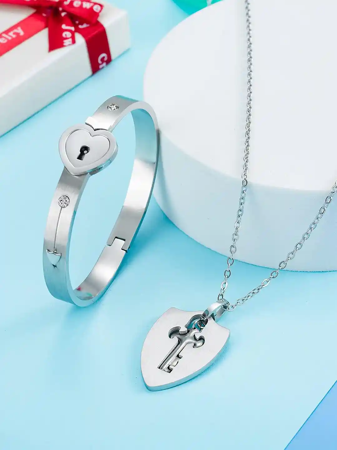 Stainless Steel Bracelet That Locks With A Key Yellow Chimes