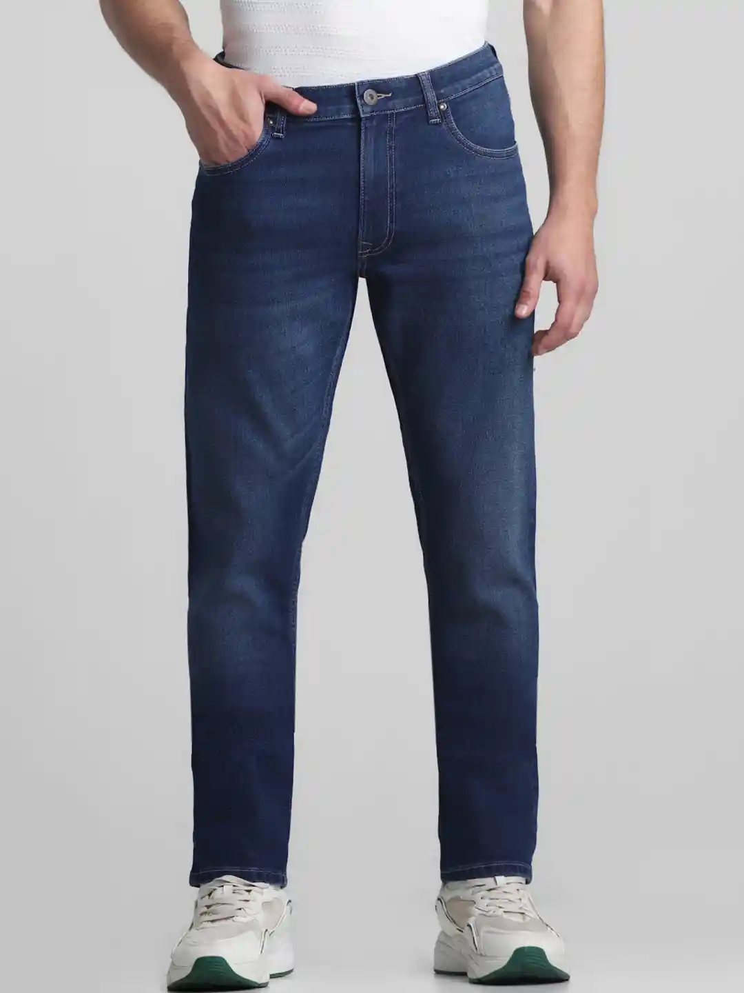 Jack Jones Men Tim Slim Fit Low-Rise Light Fade Stretchable Jeans