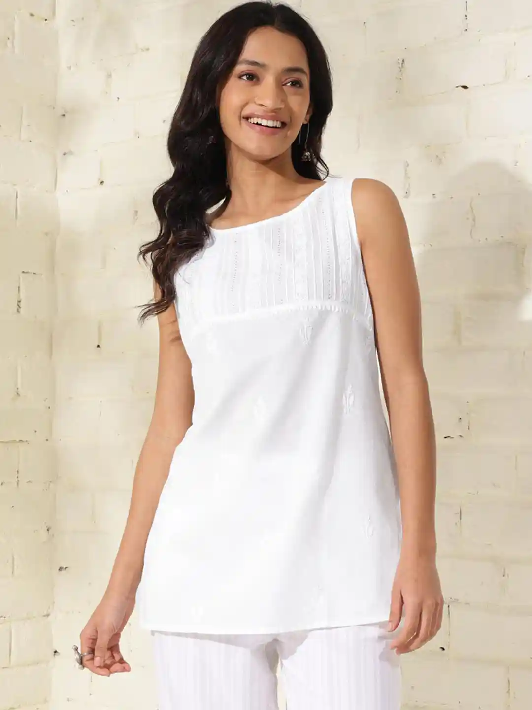 Buy Fabindia Slim Fit Abstract Embroidered Sleeveless A-Line Short