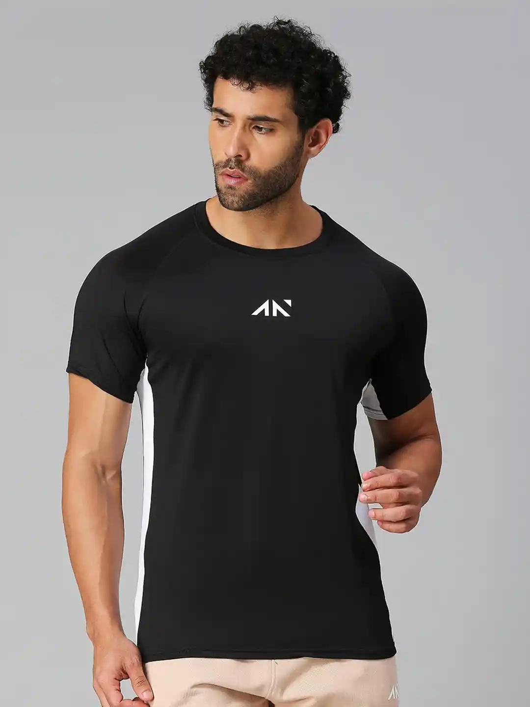 AESTHETIC NATION Men Dri-FIT Pockets Slim Fit T-shirt