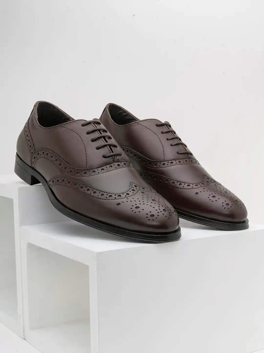 Buy Red Tape Men Leather Textured Formal Oxfords Formal Shoes