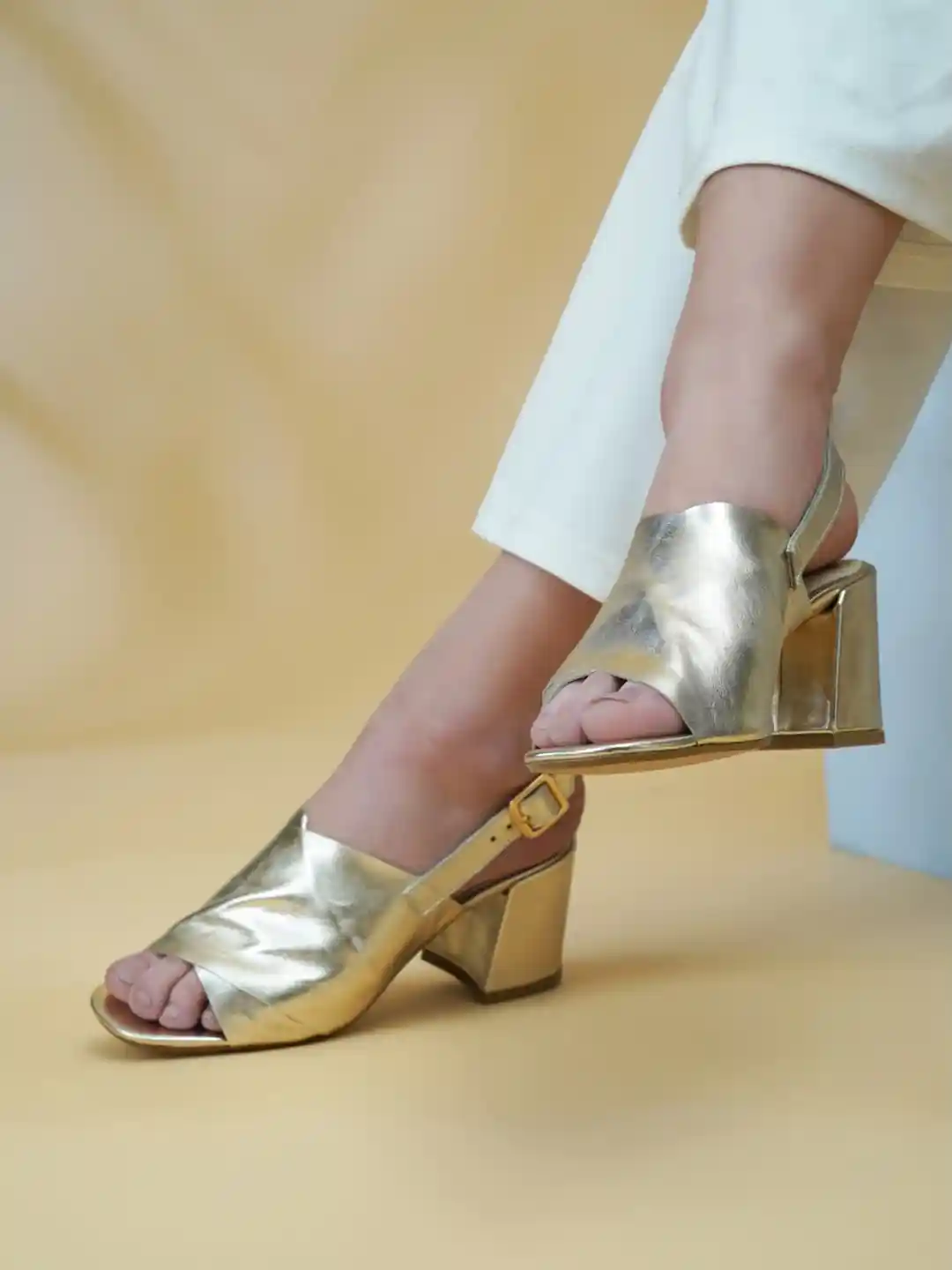 Buy Peach Flores Textured Open Toe Leather Block Heel Mules