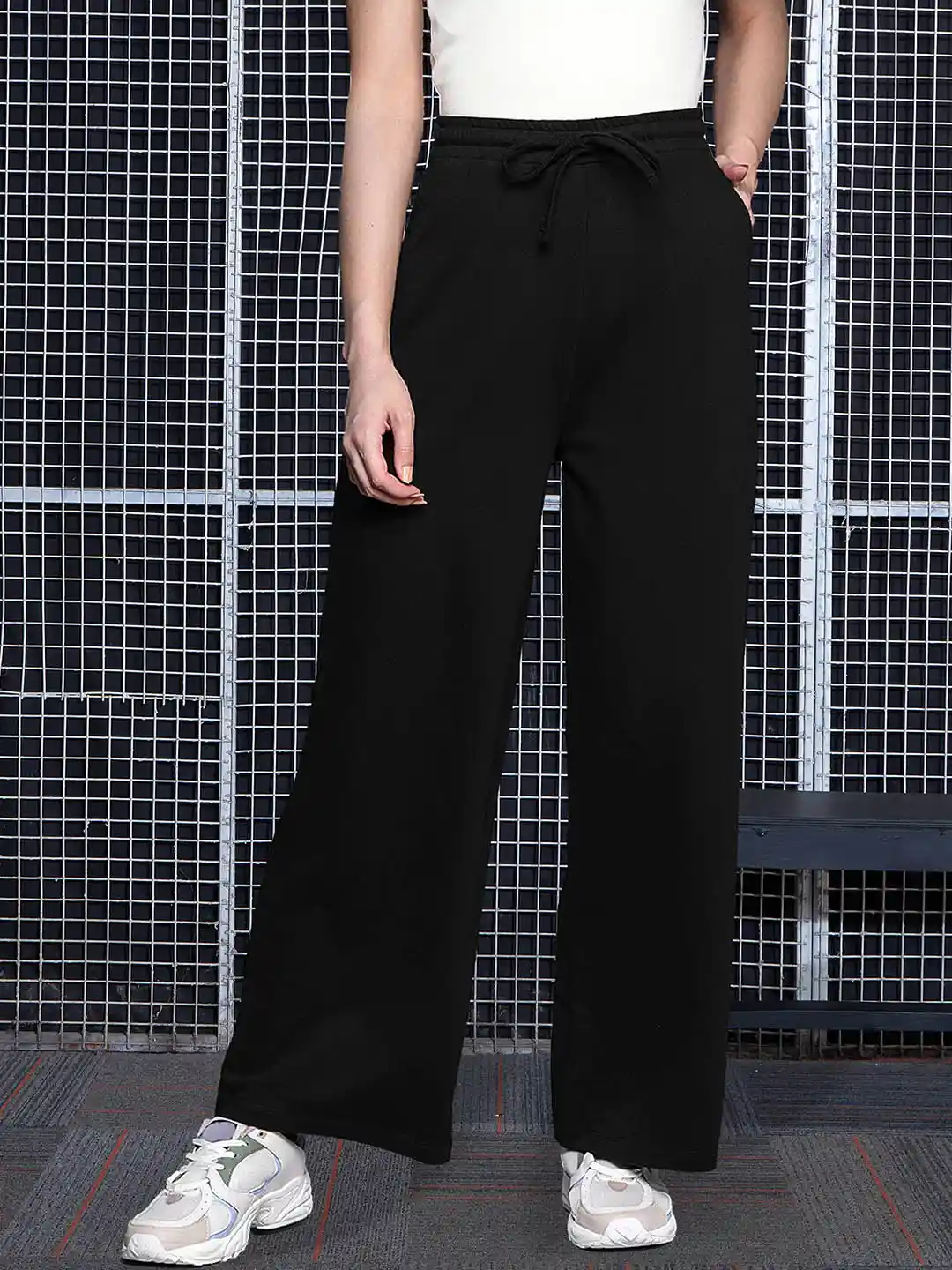 Buy SASSAFRAS Women Black Cotton Relaxed fit Track Pants - Track