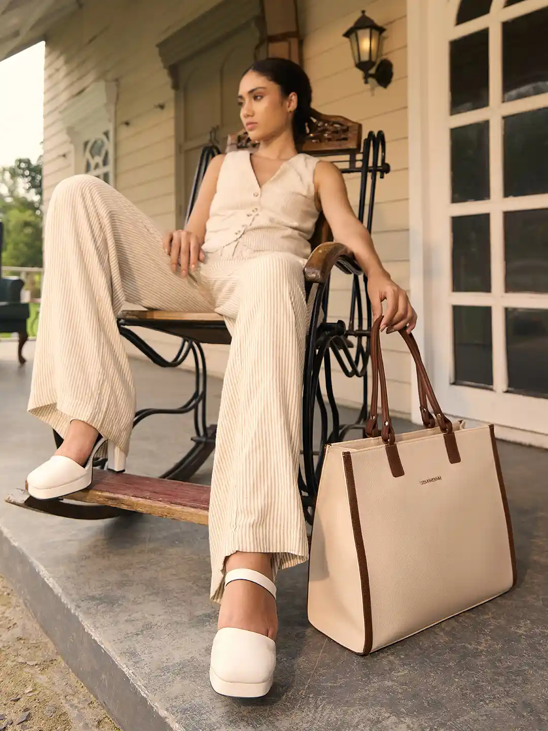 Lino Perros Textured Structured Laptop Shoulder Bag