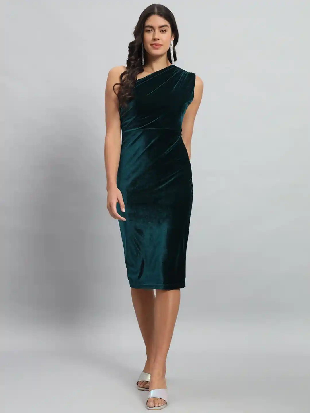 VAARARO One Shoulder Velvet Bodycon Midi Dress