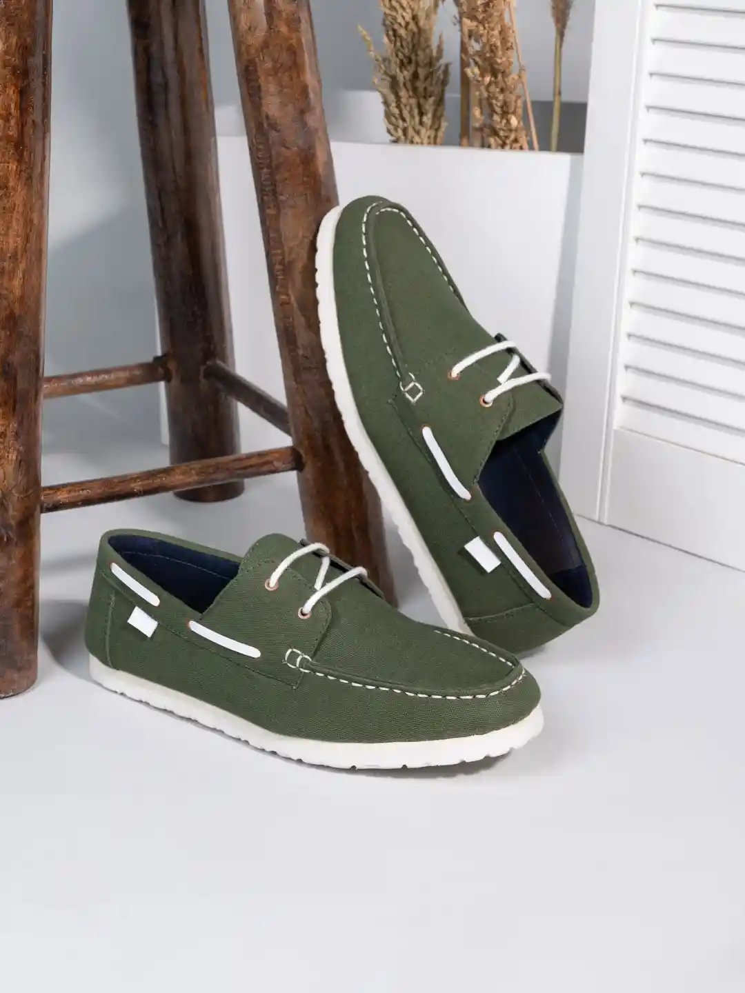 Buy Styli Men Textured Comfort Insole Contrast Sole Canvas Lace