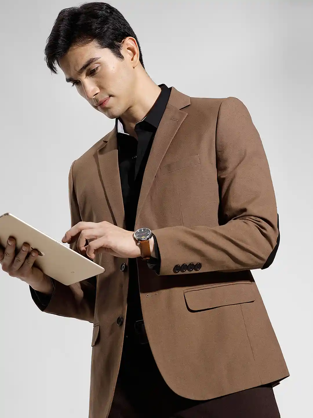 INVICTUS Single Breasted Slim Fit Semiformal Blazer