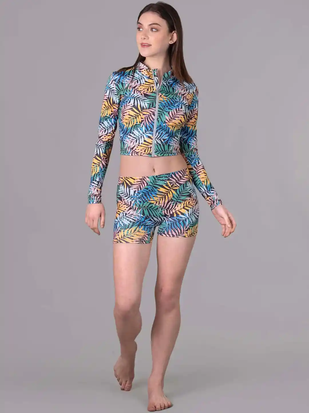 Buy Keepfit Tropical Printed Mock Collar Quick-Dry Crop Top Boy