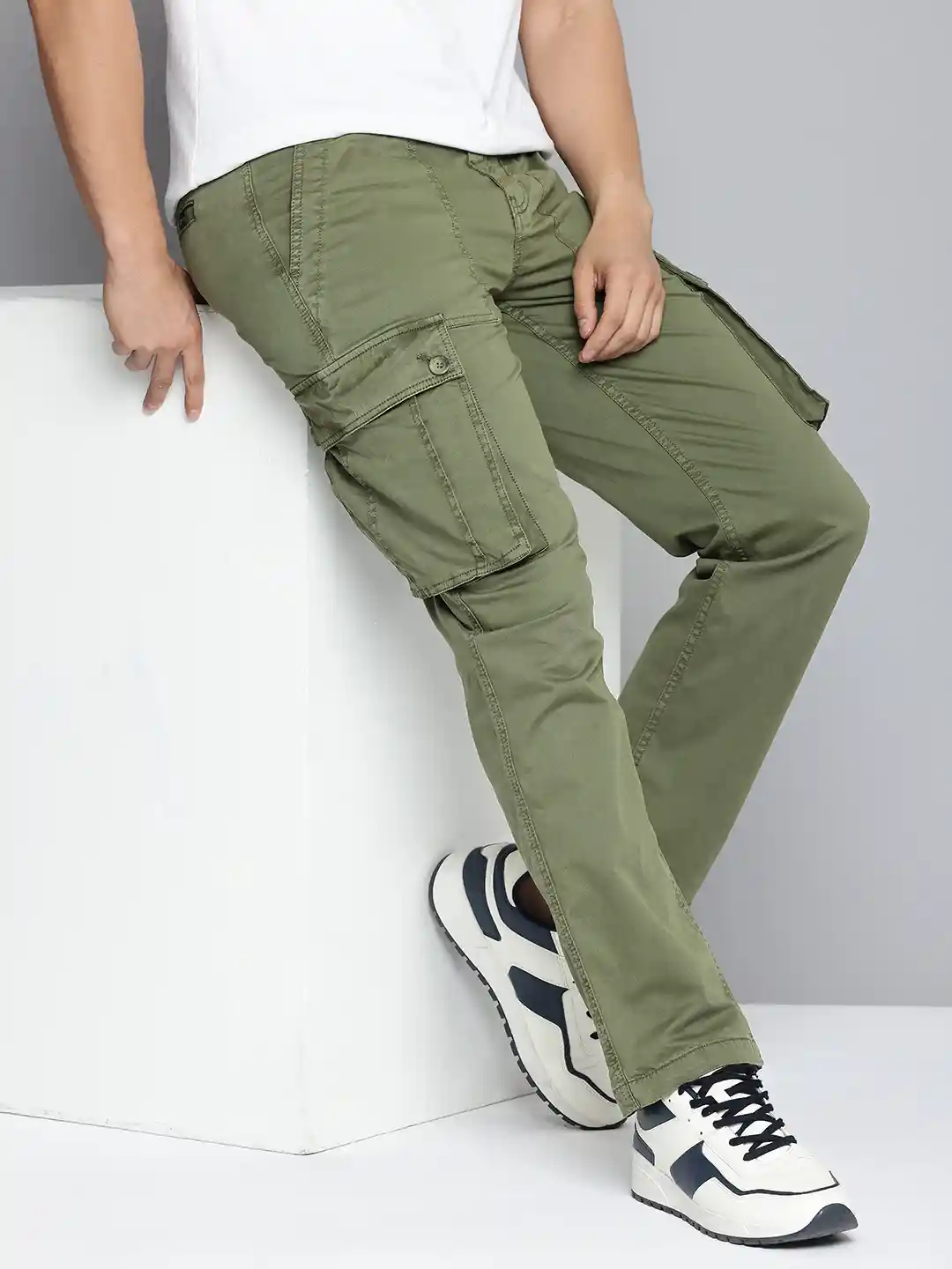Buy Aeropostale Men Cargo Trousers Trousers for Men 29067650