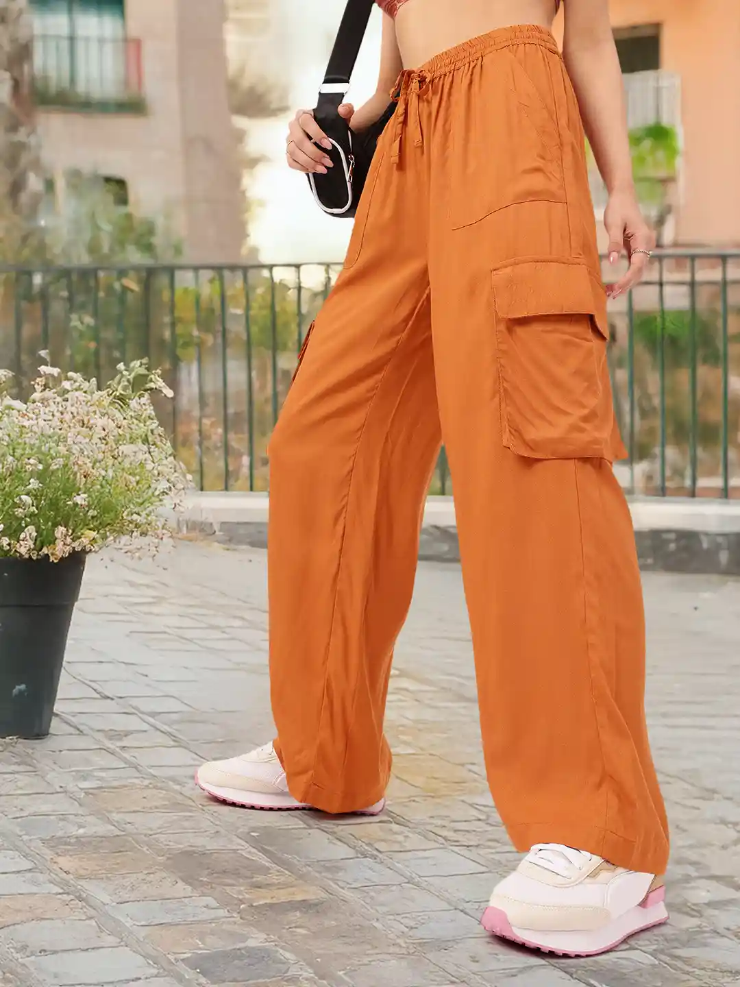 DressBerry Women Drawstring Waist Pocket Detail Baggy Cargos