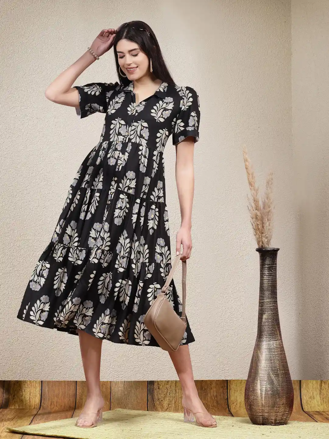 Stylum Ethnic Motifs Print Short Sleeves V-Neck A-Line Midi Dress