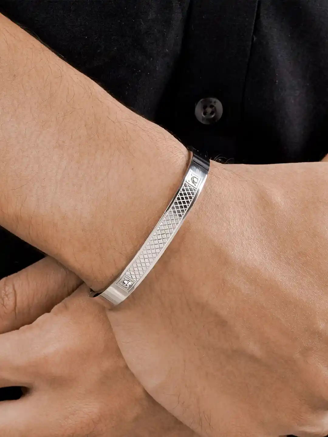 Buy SWASHAA Men American Diamond Silver-Plated Kada Bracelet