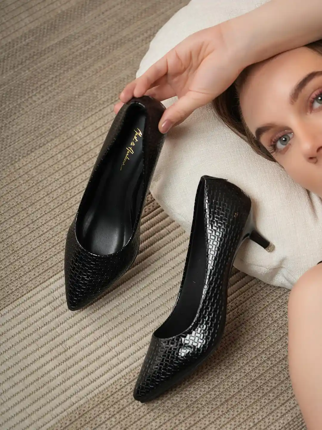 Mast Harbour Black Textured Pointed Toe Kitten Heeled Pumps