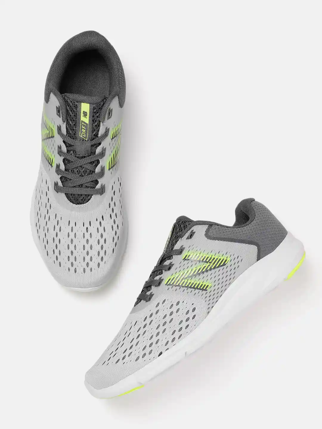 Balance Dynasoft New Balance Women's Drft V1 Running Shoe