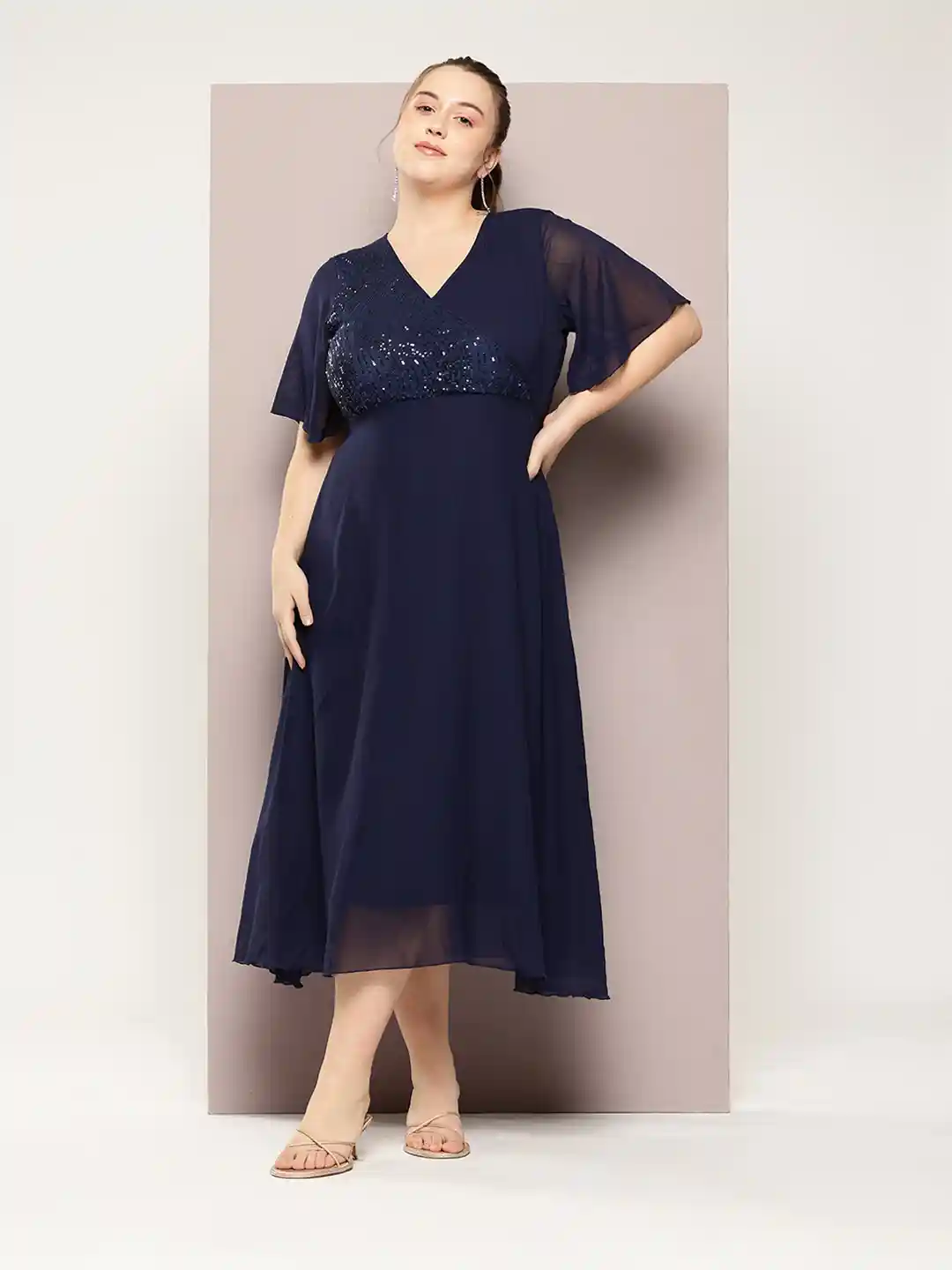 Buy Qurvii+ Plus Size Embellished Flared Sleeve Georgette Fit