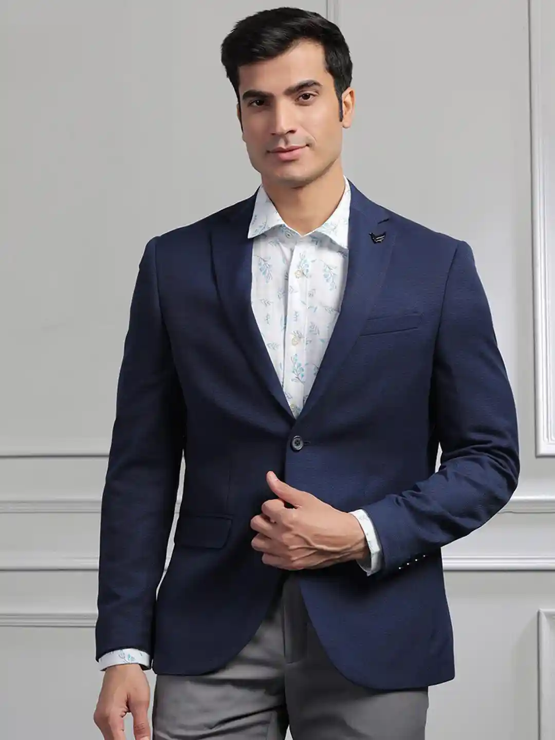 Buy Blackberrys Men Self Design Slim-Fit Single-Breasted Formal