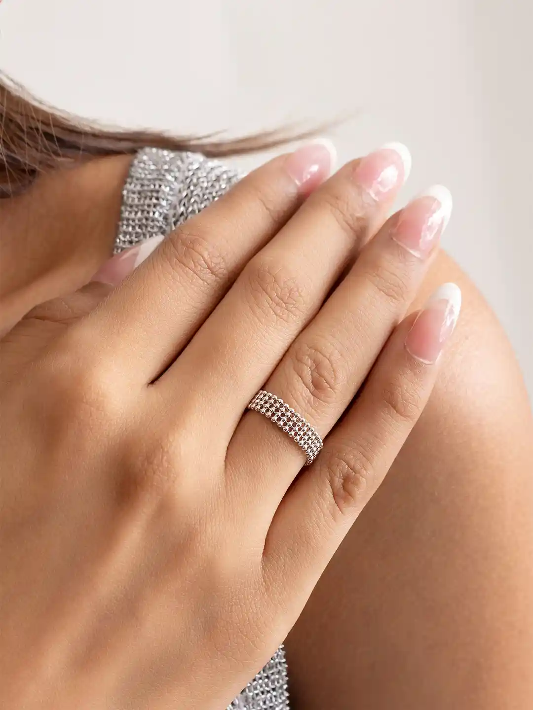 Nistra Sterling Silver Rhodium-Plated Mesh Band Finger Ring