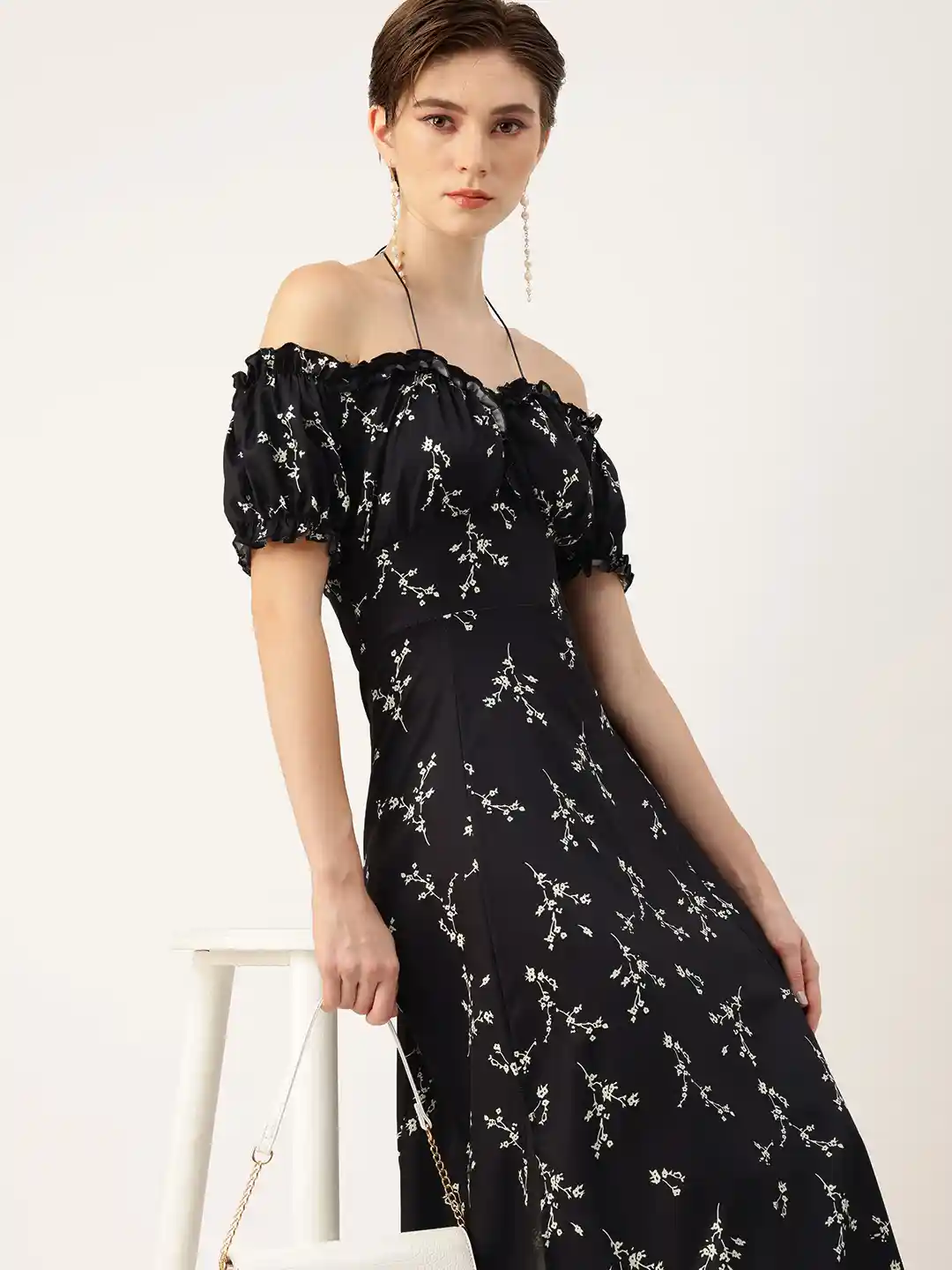 Buy bebe Floral Printed Off-Shoulder Halter Neck Puff Sleeve A