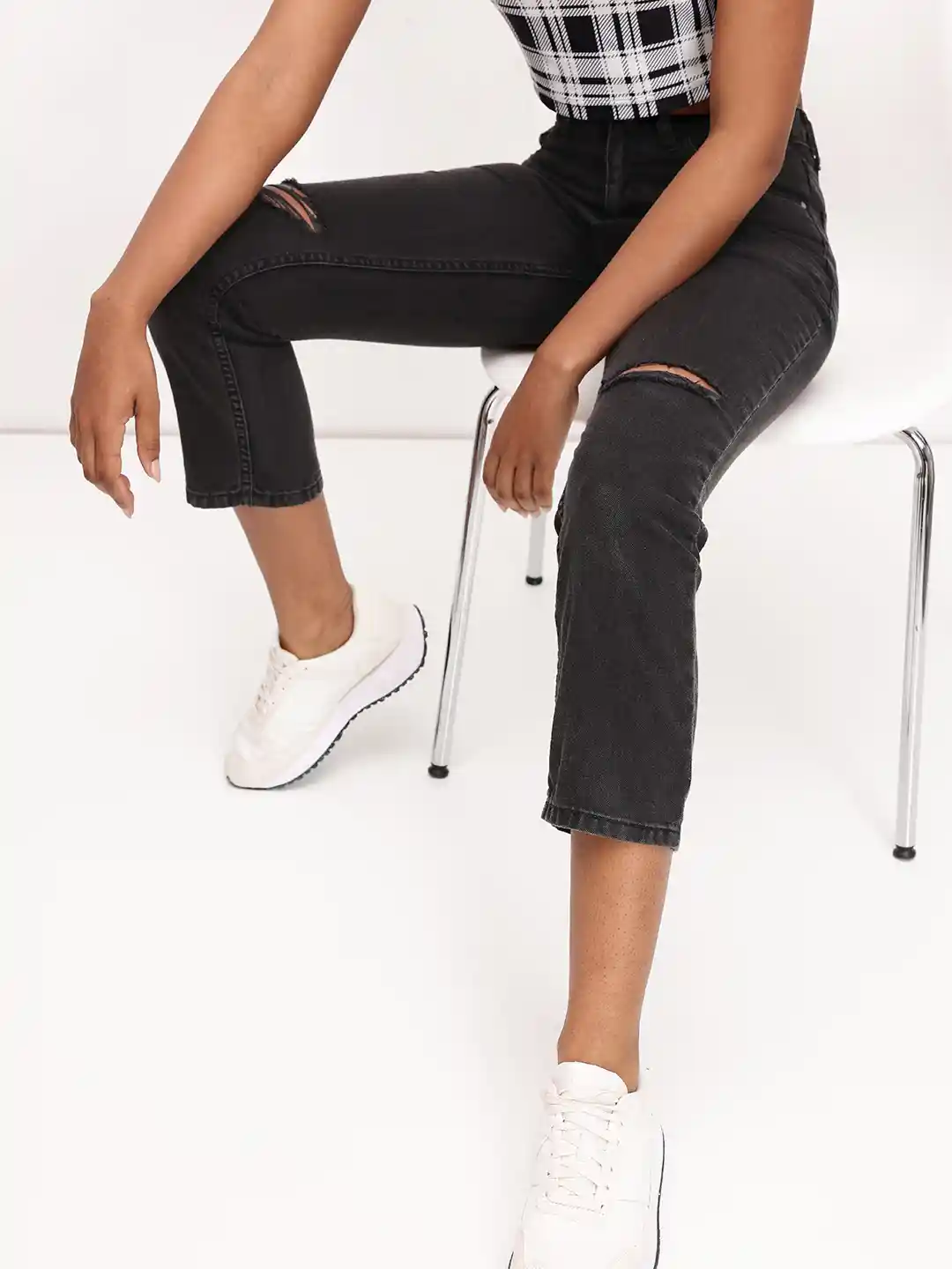 Buy The Roadster Life Women Straight Fit Aesthetic Ripped