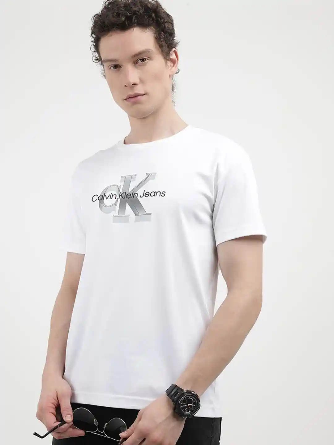 Buy Calvin Klein Men Pockets Slim Fit T-shirt Tshirts for Men